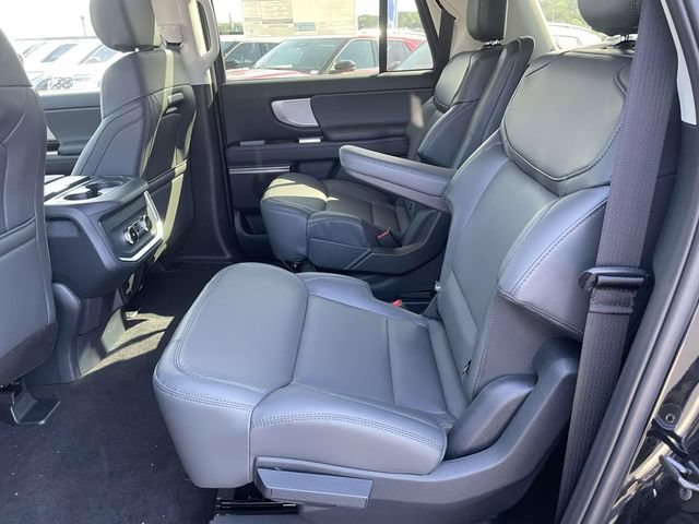 New 2026 Ford Expedition Max Active RWD image 8