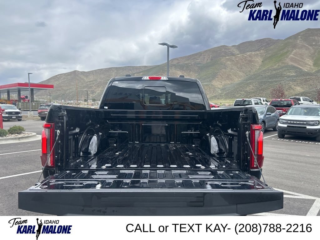 Used 2025 Ford F150 Lariat AWD/4WD image 13