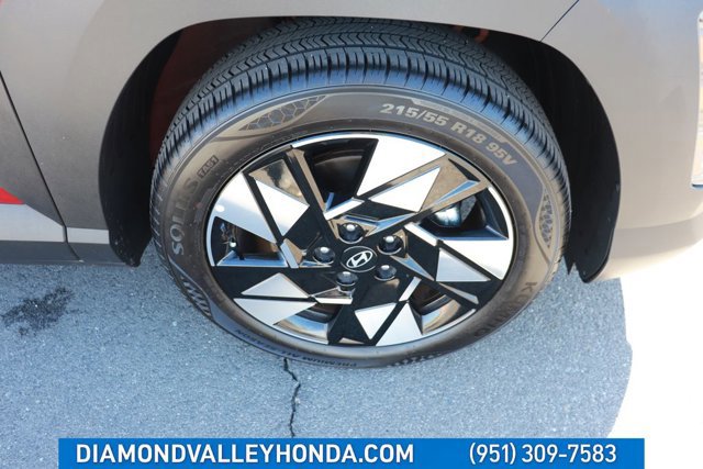 Used 2025 Hyundai Kona SEL image 24