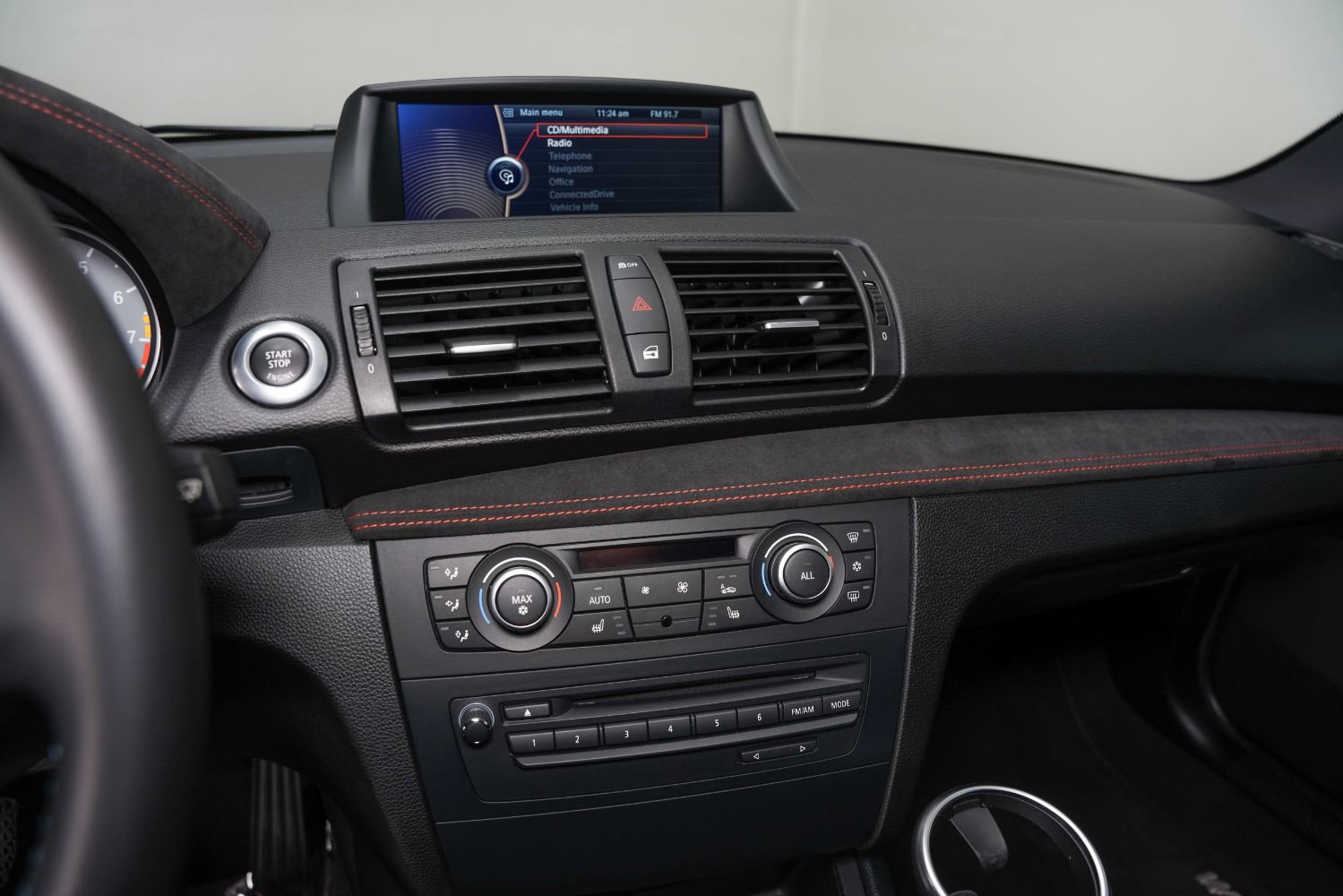 Used 2011 BMW 1 Series M image 40