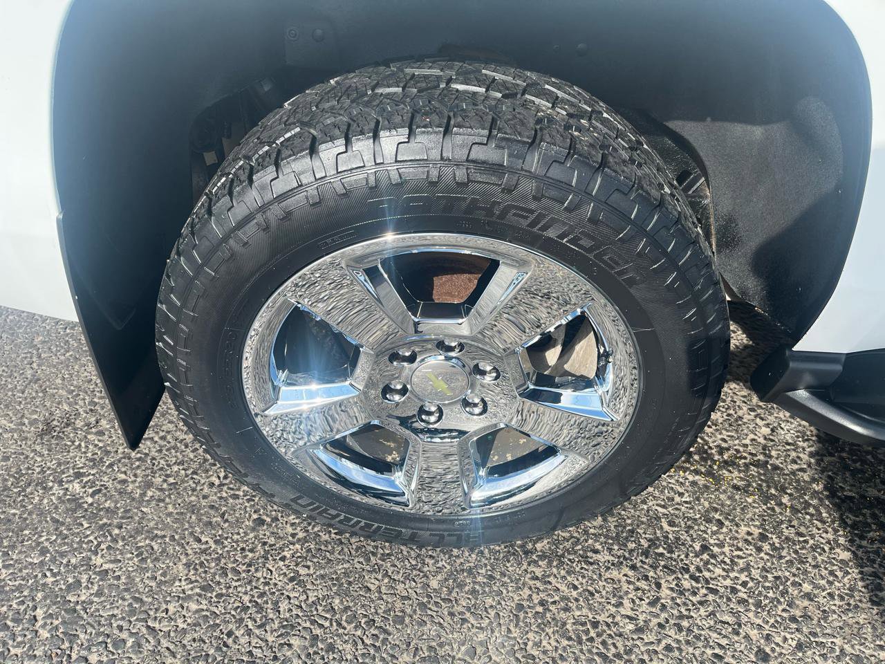 Used 2015 Chevrolet Tahoe LT AWD/4WD image 14