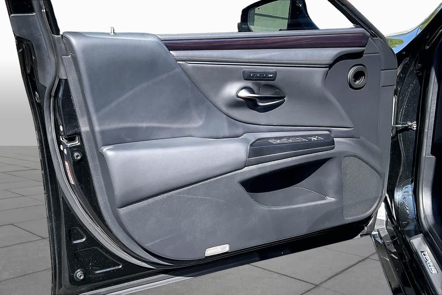 Used 2021 Lexus ES 350 w/ Premium Package FWD image 20