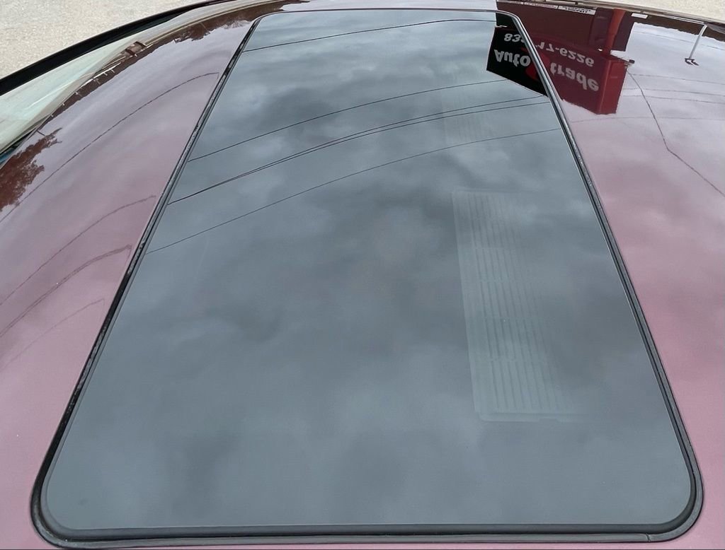 Used 2007 Mercedes-Benz CLS 550 image 8