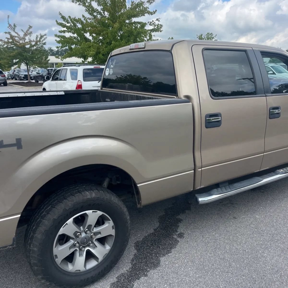 Used 2012 Ford F150 XLT w/ XLT Chrome Pkg AWD/4WD image 9