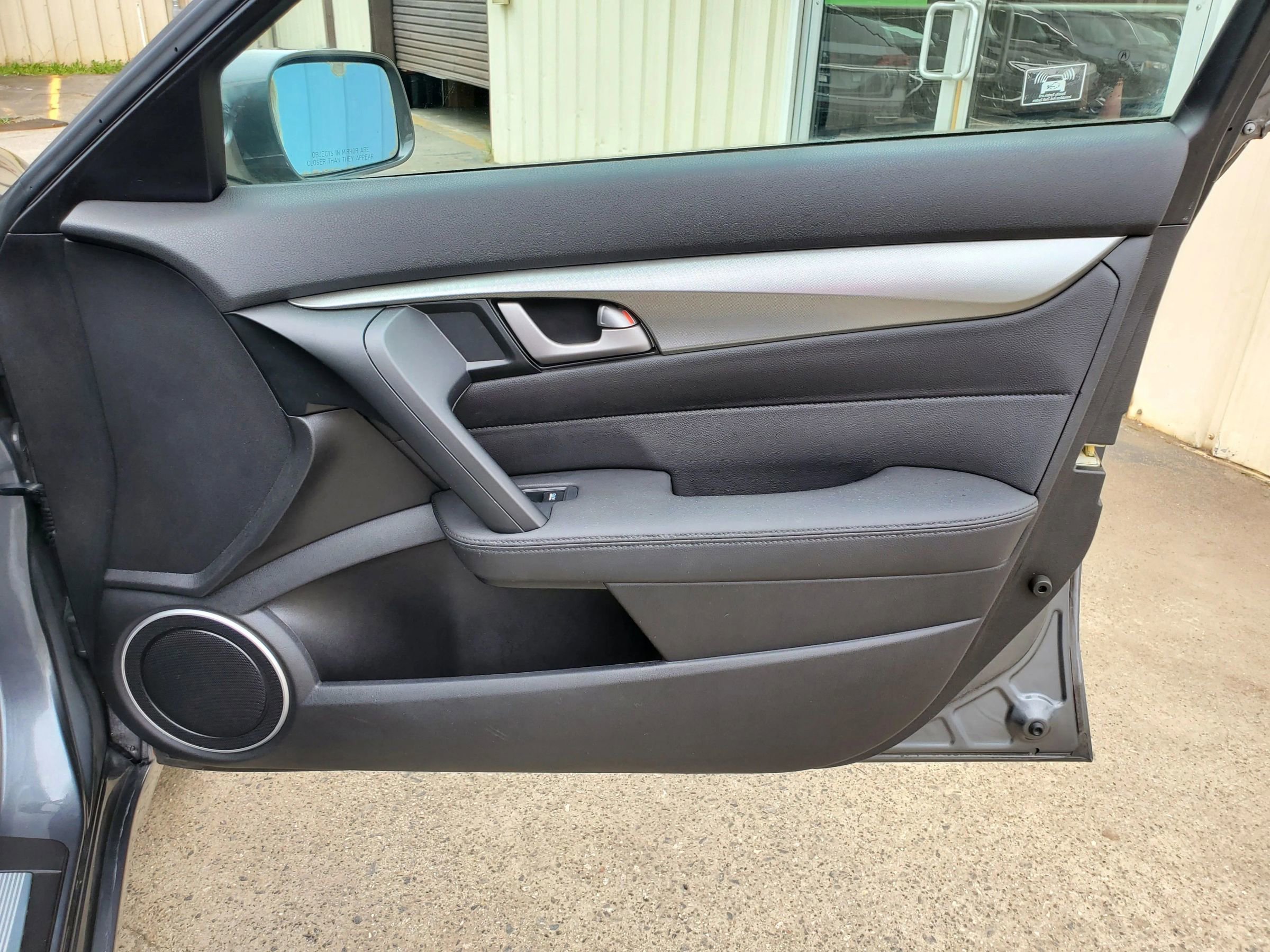 Used 2011 Acura TL image 17