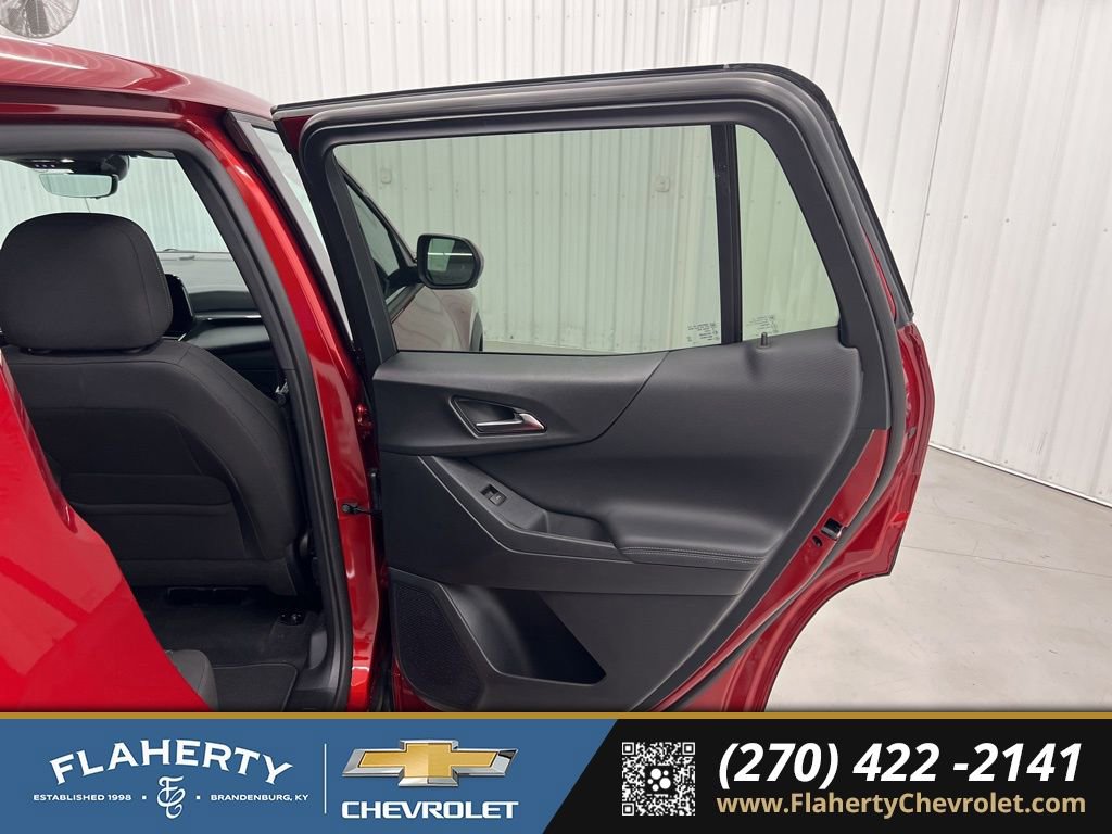 New 2026 Chevrolet Equinox LT w/ Safety and Technology Package image 11