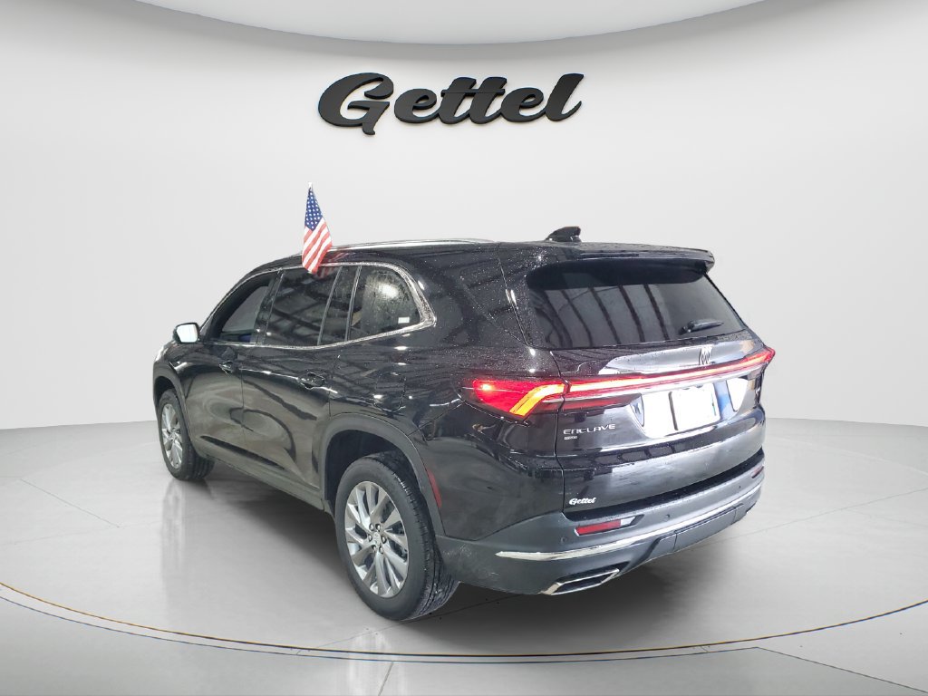 Used 2025 Buick Enclave Preferred AWD/4WD image 7