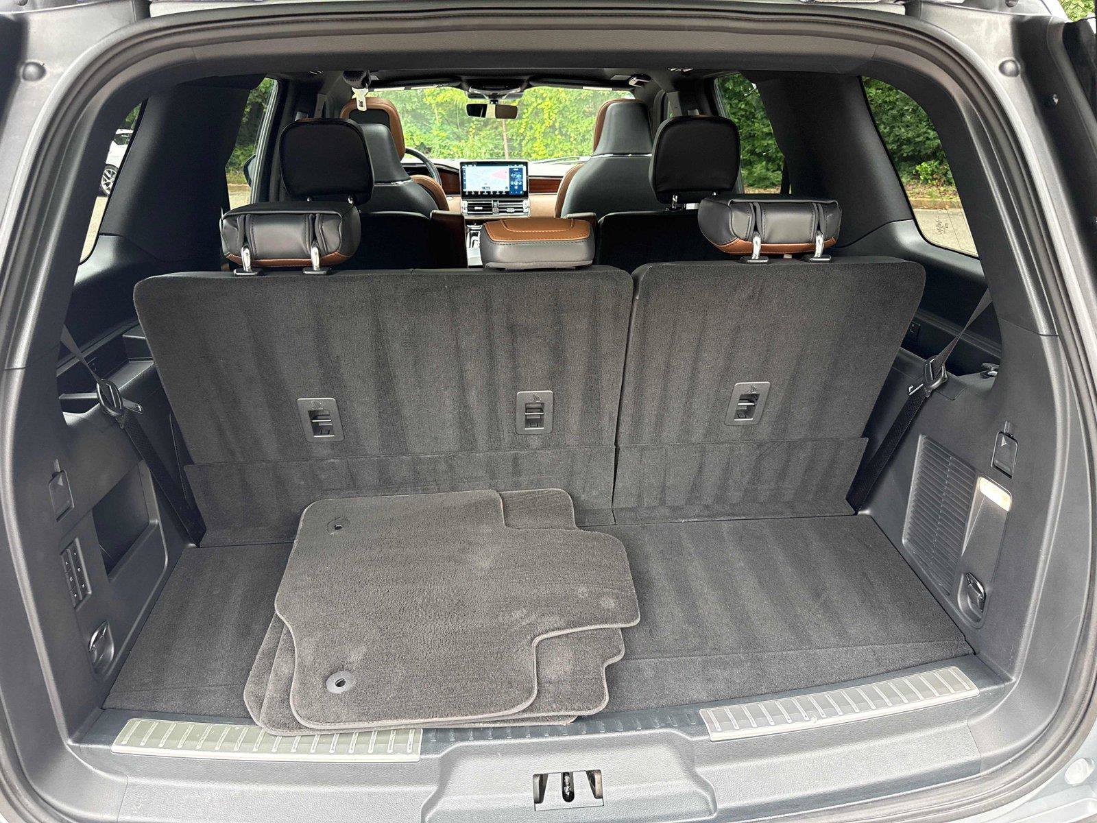 Used 2023 Lincoln Navigator Reserve AWD/4WD image 29