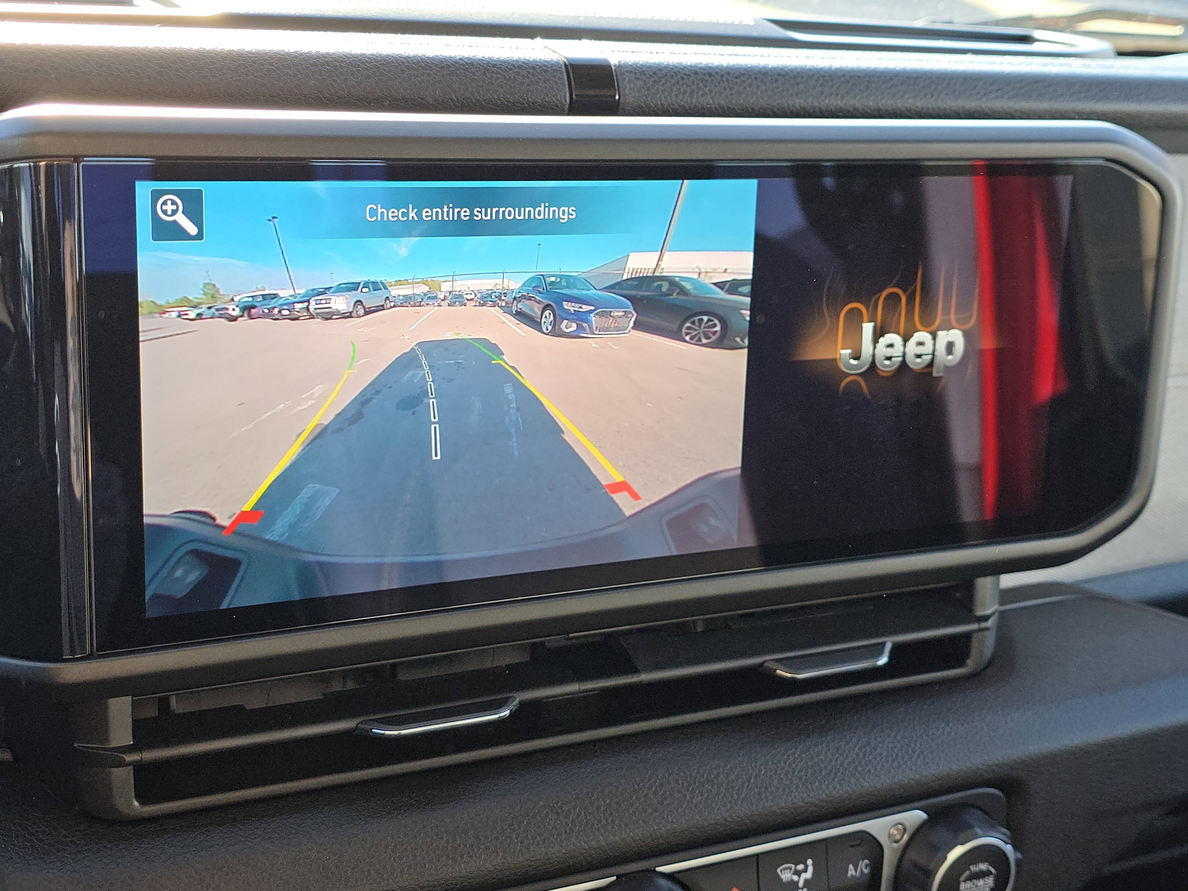 Used 2024 Jeep Gladiator Sport image 21