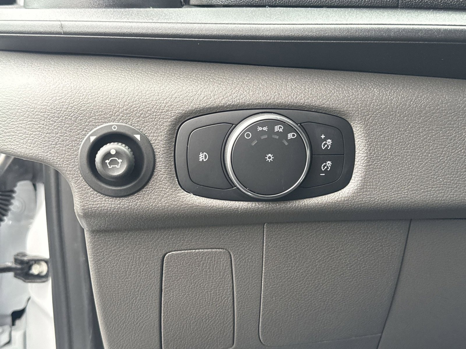 New 2026 Ford Transit 350 148 High Roof Extended DRW w/ Load Area Protection Package image 18