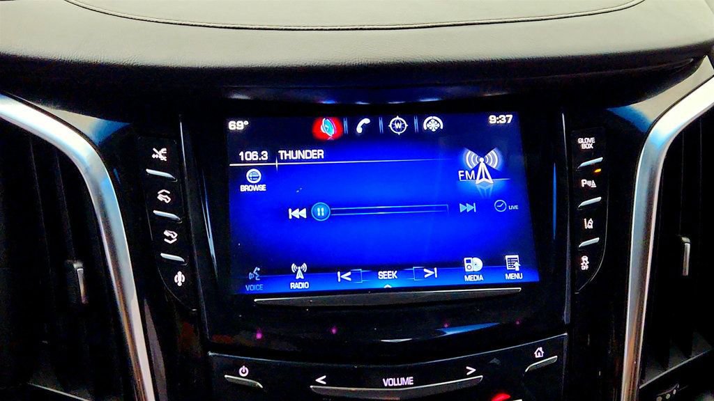 Used 2015 Cadillac Escalade Premium image 22