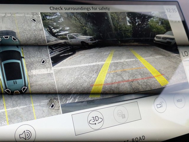 Used 2024 Land Rover Range Rover Sport SE image 12