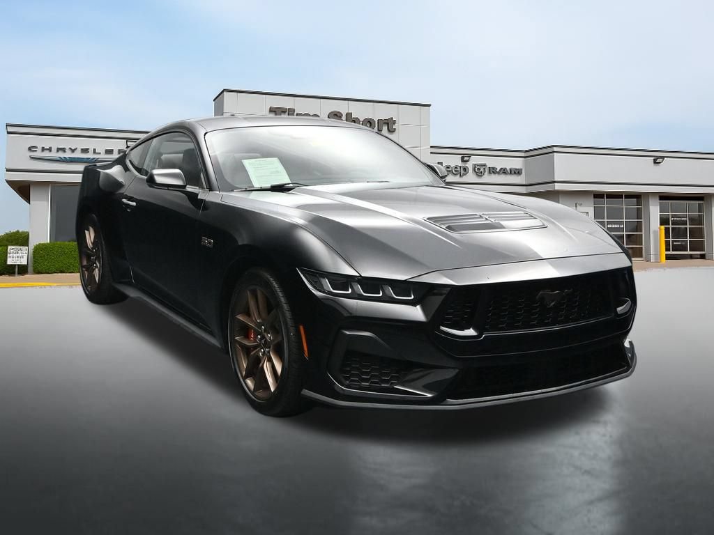 Used 2025 Ford Mustang GT Premium RWD image 7