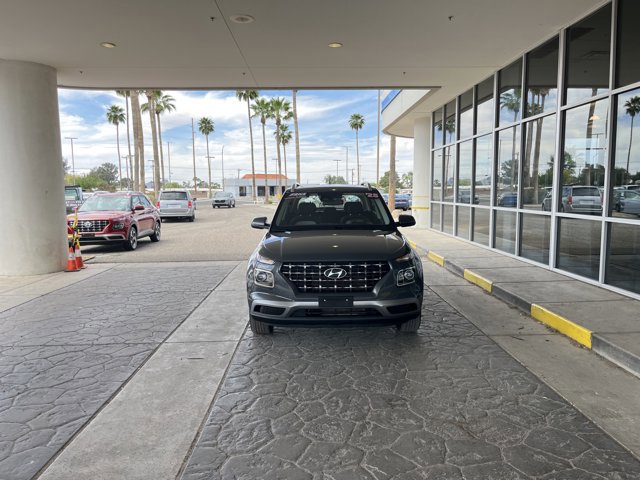 Used 2025 Hyundai Venue SEL image 7