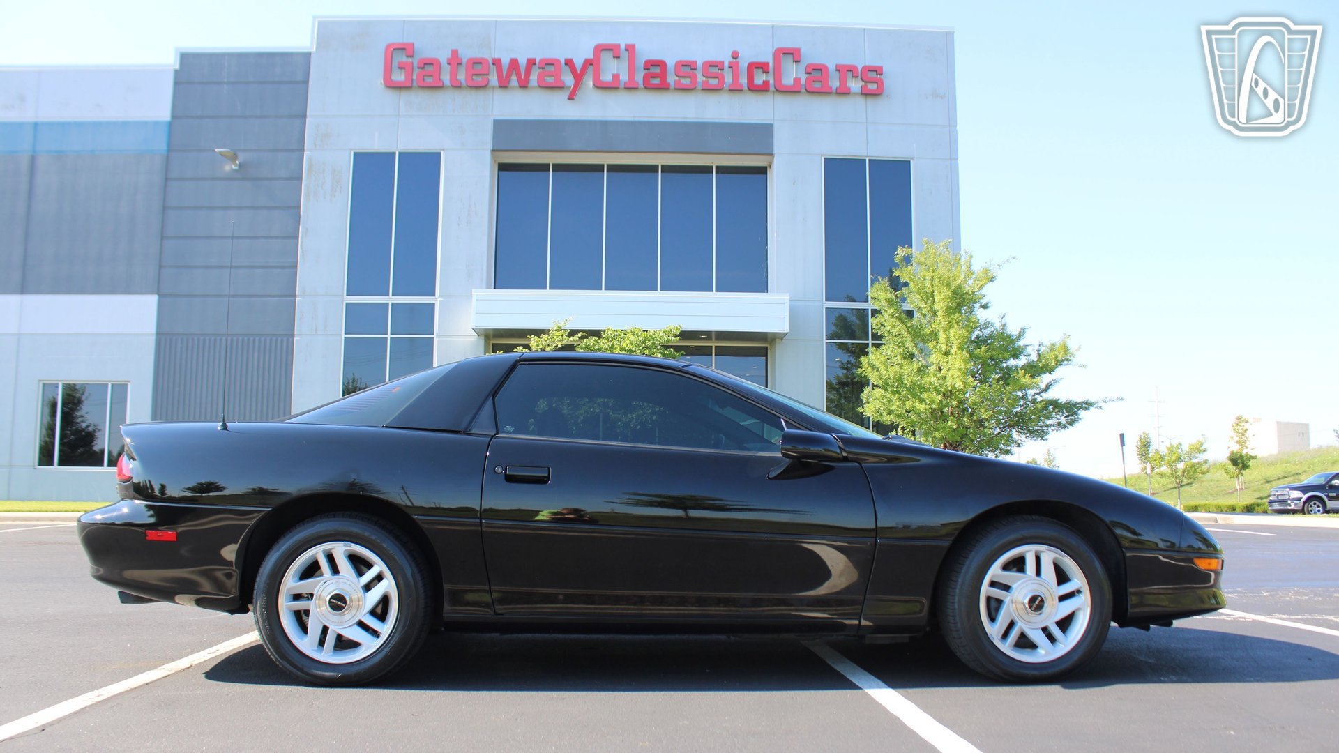 Used 1993 Chevrolet Camaro Z28 RWD image 5