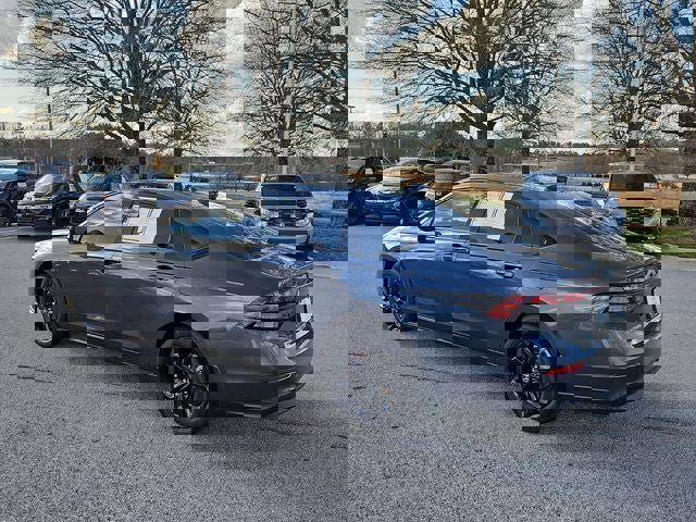 Certified 2025 Honda Accord SE image 3