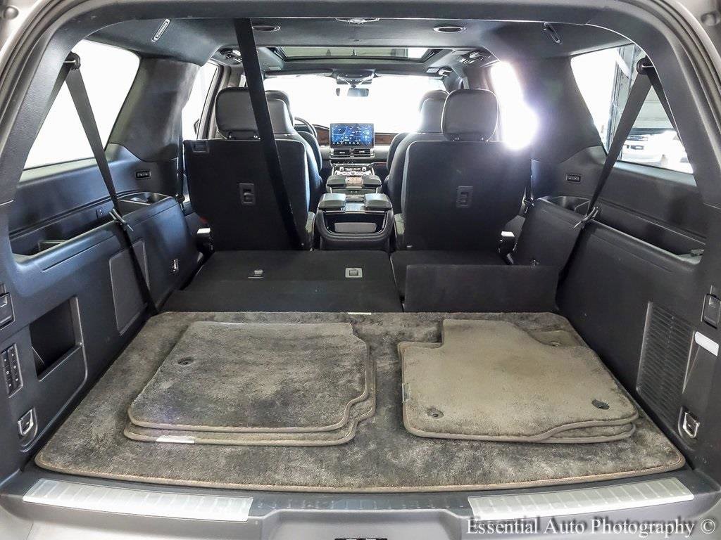 Used 2022 Lincoln Navigator L Black Label image 27