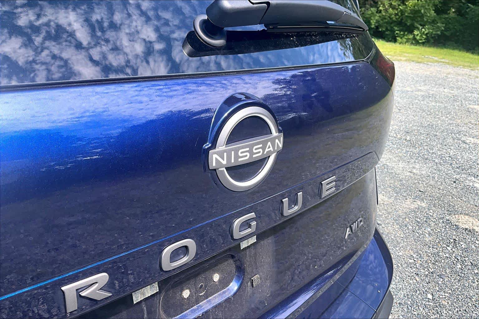 Used 2026 Nissan Rogue SV AWD/4WD image 31