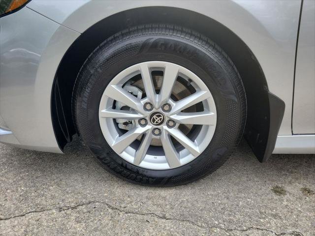 Certified 2026 Toyota Camry LE w/ Convenience Package FWD image 32