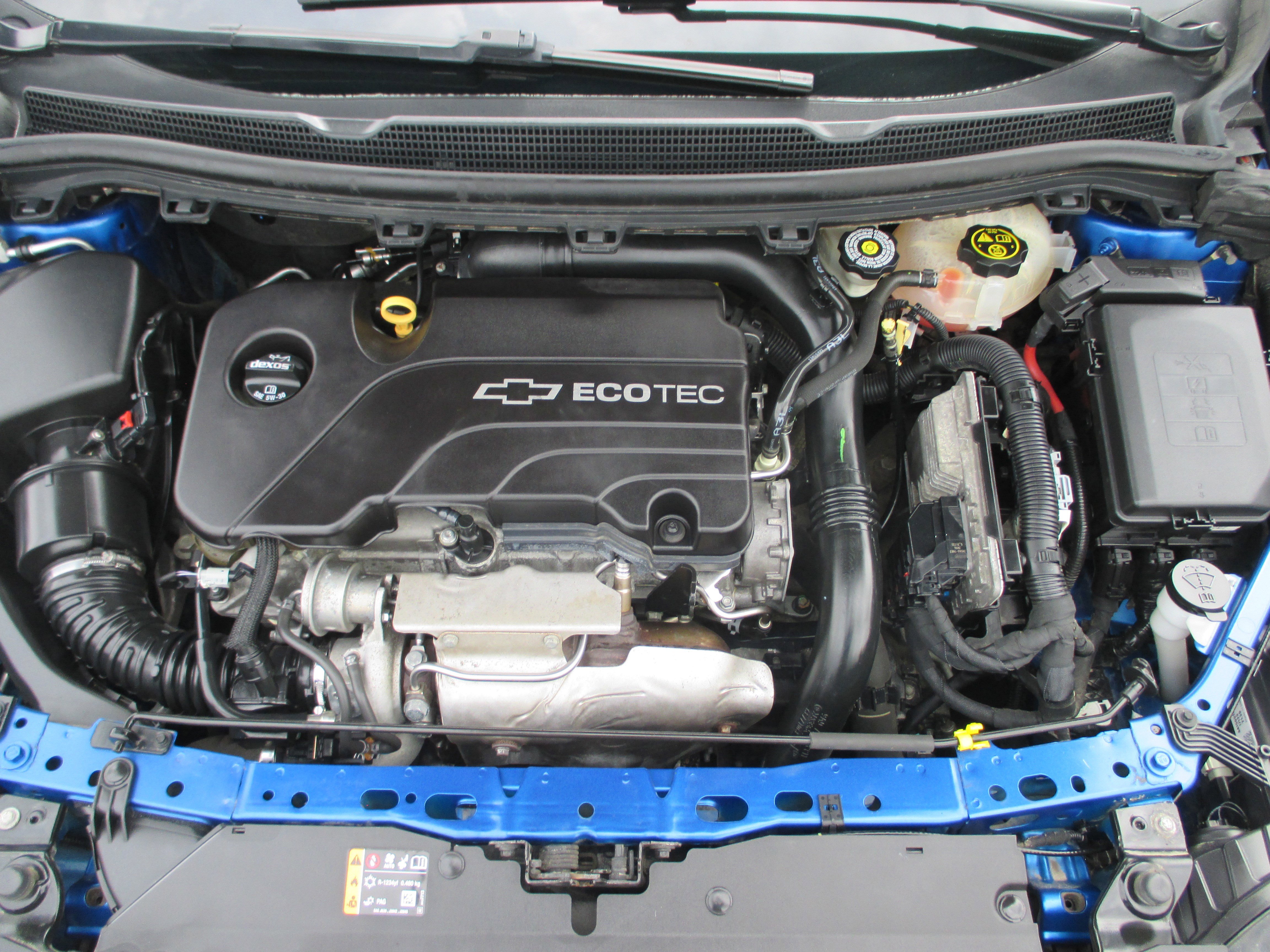 Used 2017 Chevrolet Cruze LT w/ Convenience Package FWD image 24