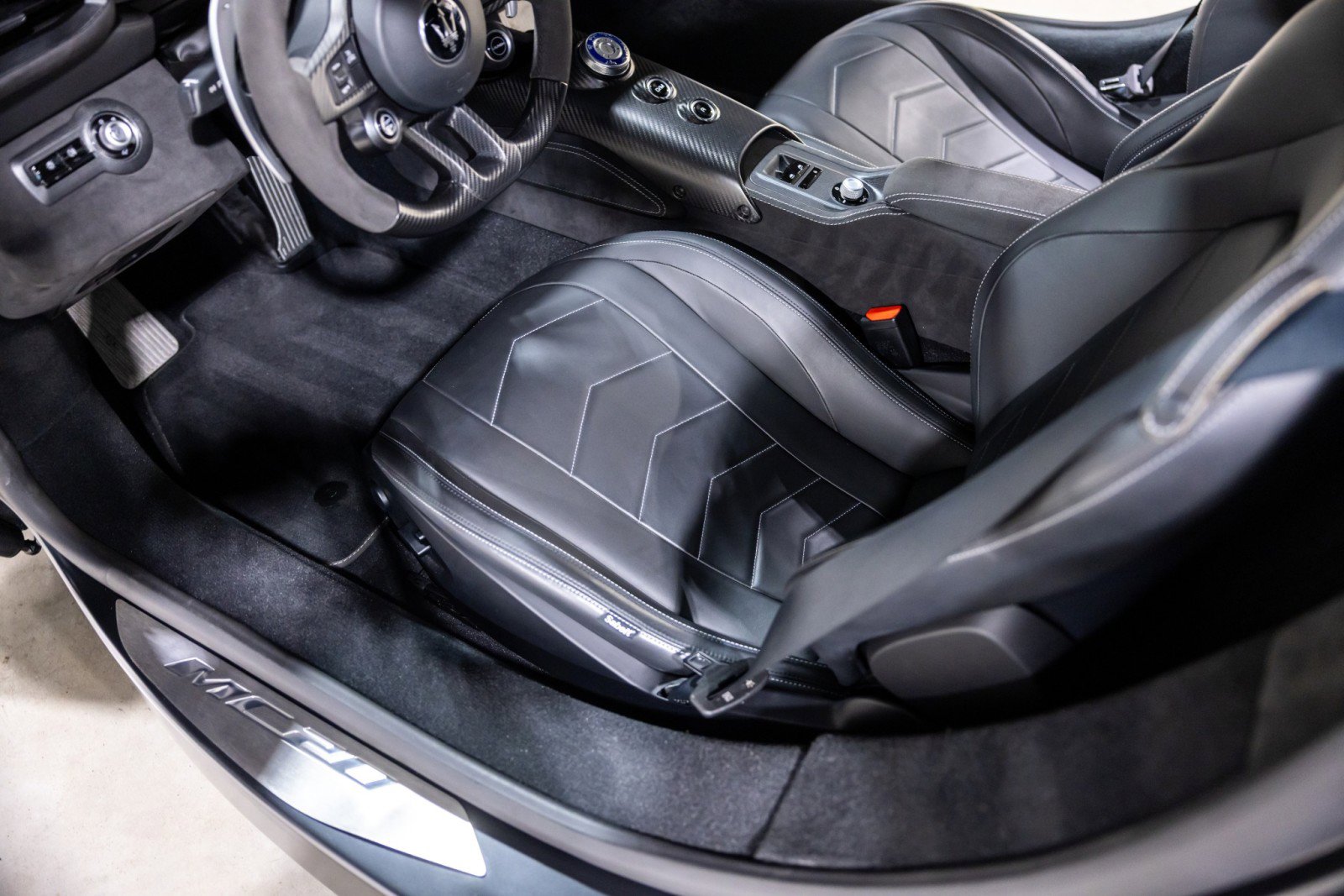 Used 2022 Maserati MC20 Coupe RWD image 33