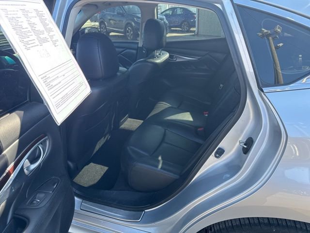 Used 2015 INFINITI Q70 3.7 image 12