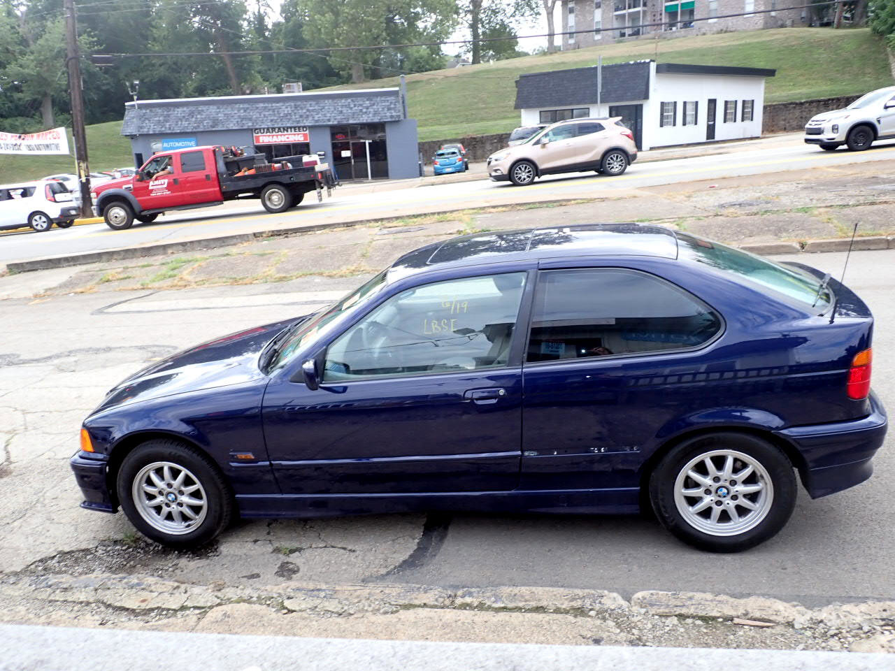 Used 1996 BMW 318ti Hatchback image 4