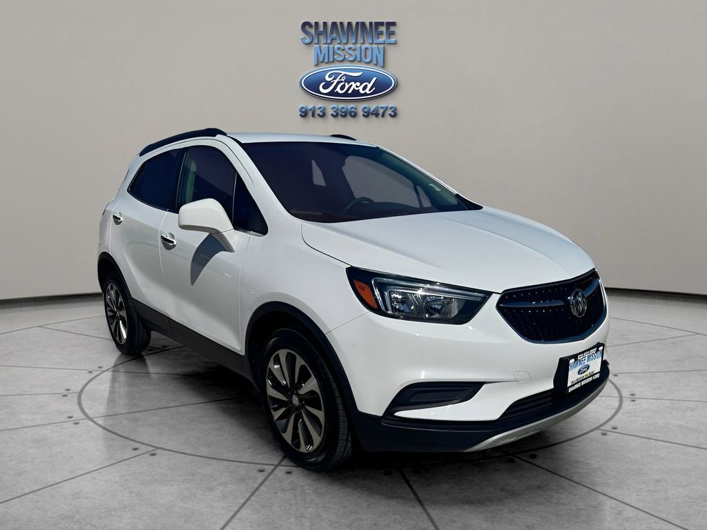 Used 2022 Buick Encore Preferred w/ Safety Package image 3