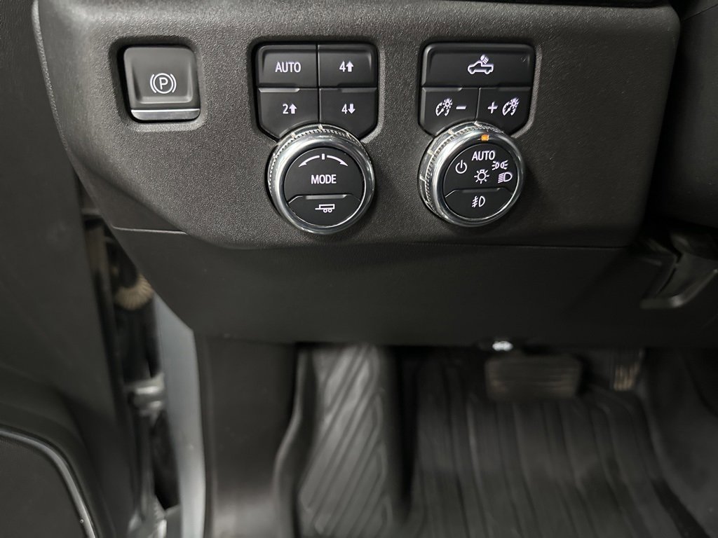 Used 2023 GMC Sierra 1500 Elevation image 33