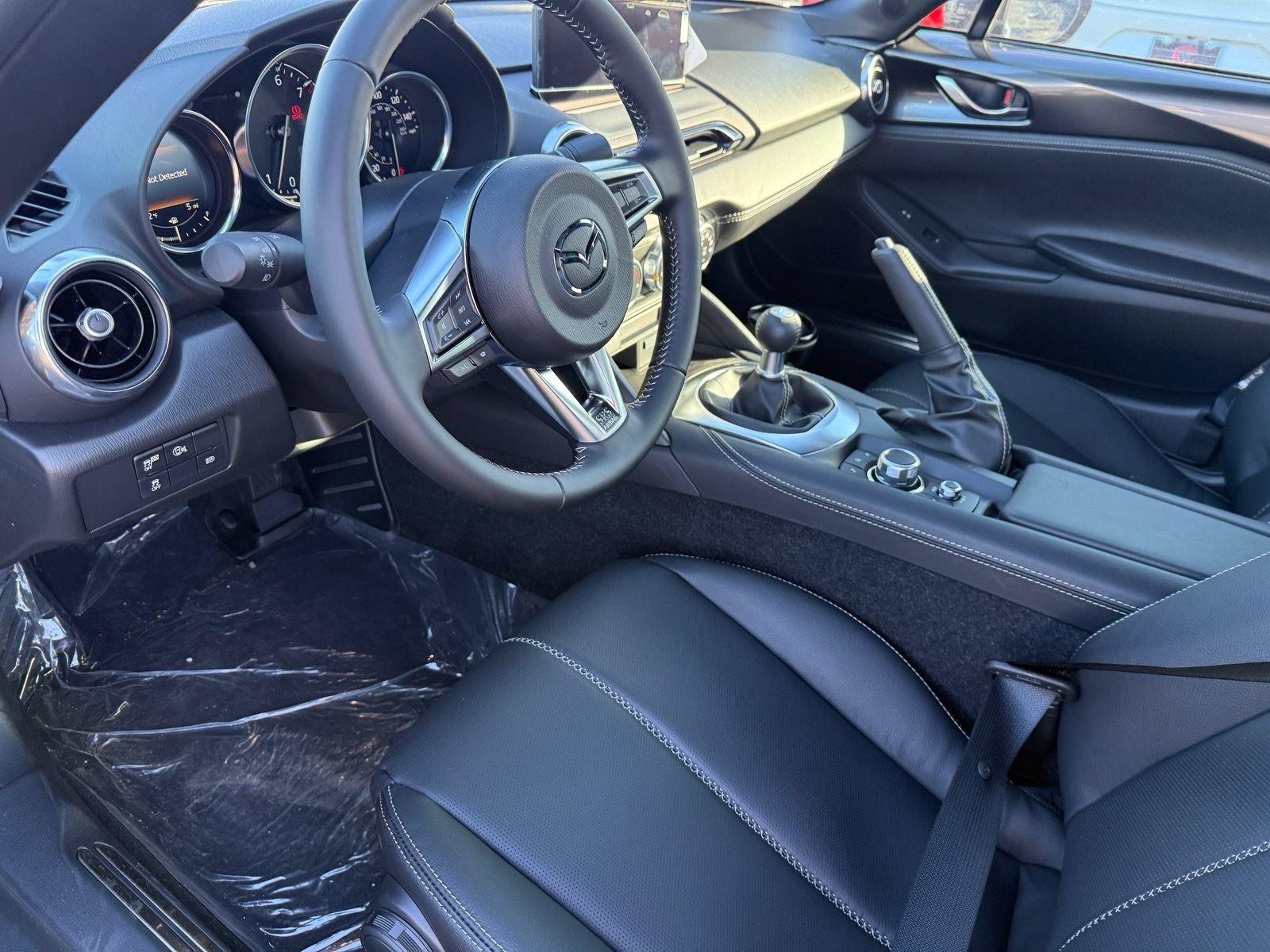 New 2025 MAZDA MX-5 Miata Grand Touring image 17