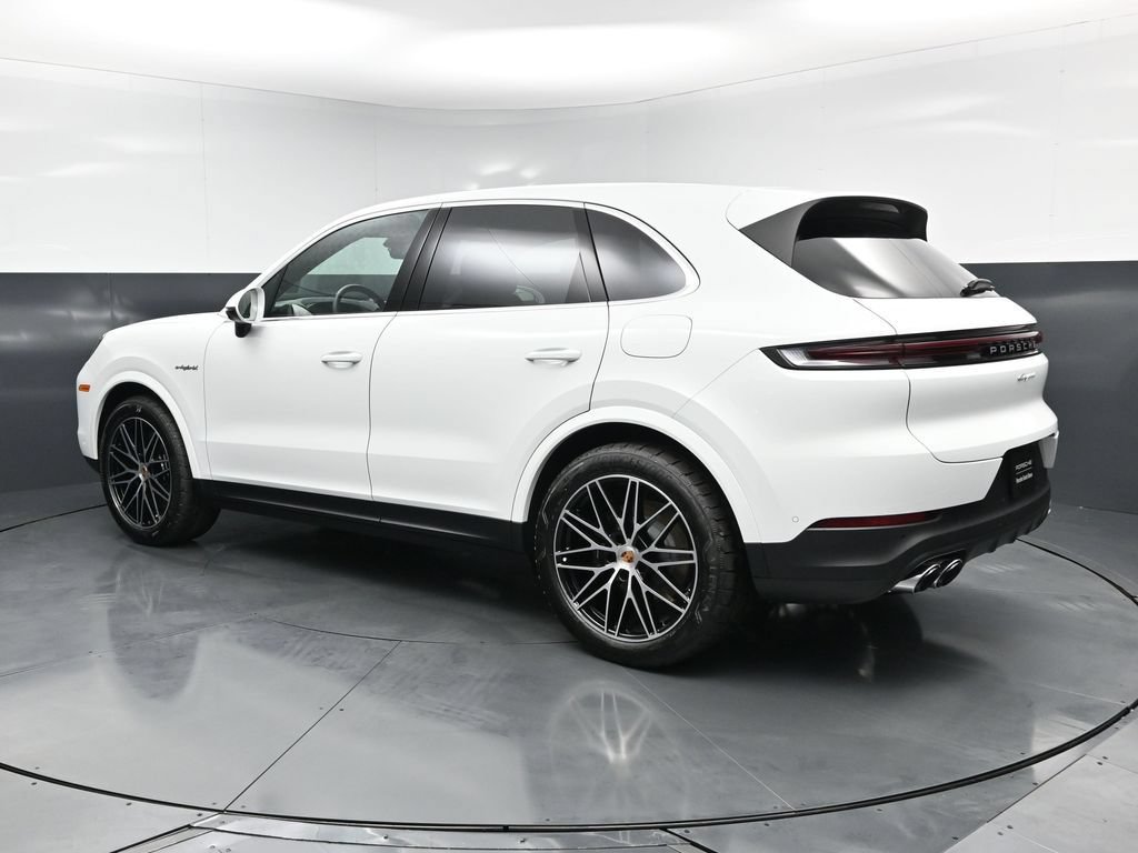New 2026 Porsche Cayenne E-Hybrid AWD/4WD image 3