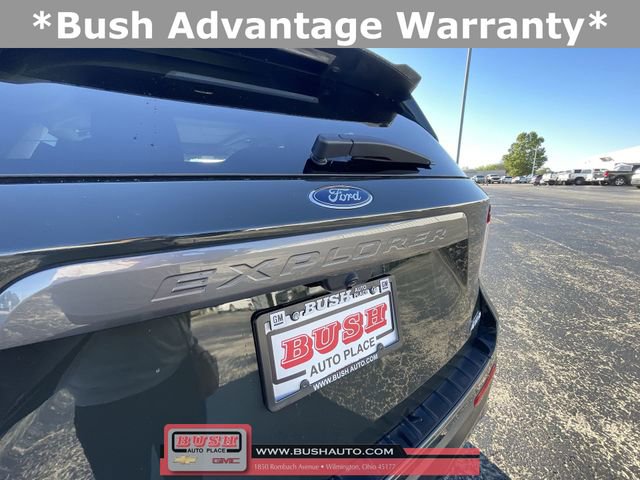 Used 2022 Ford Explorer XLT w/ Equipment Group 202A image 32