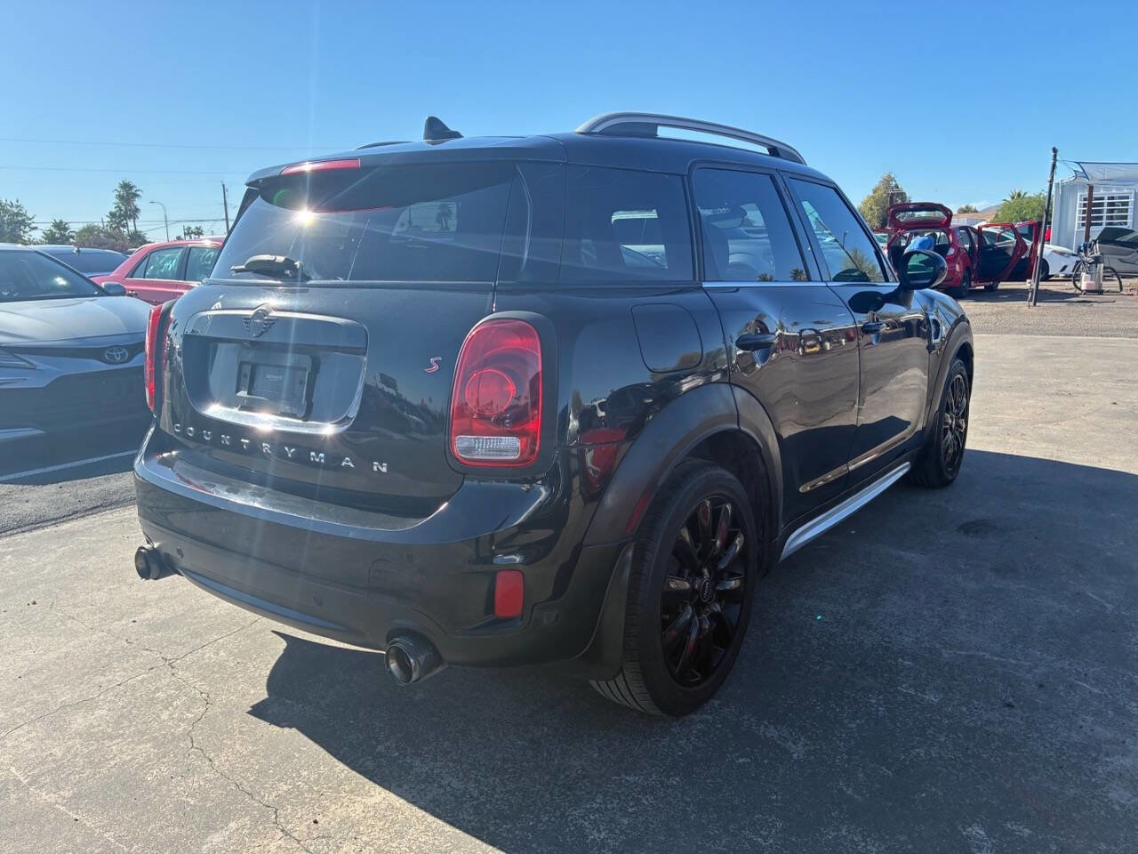Used 2018 MINI Cooper Countryman S FWD image 8