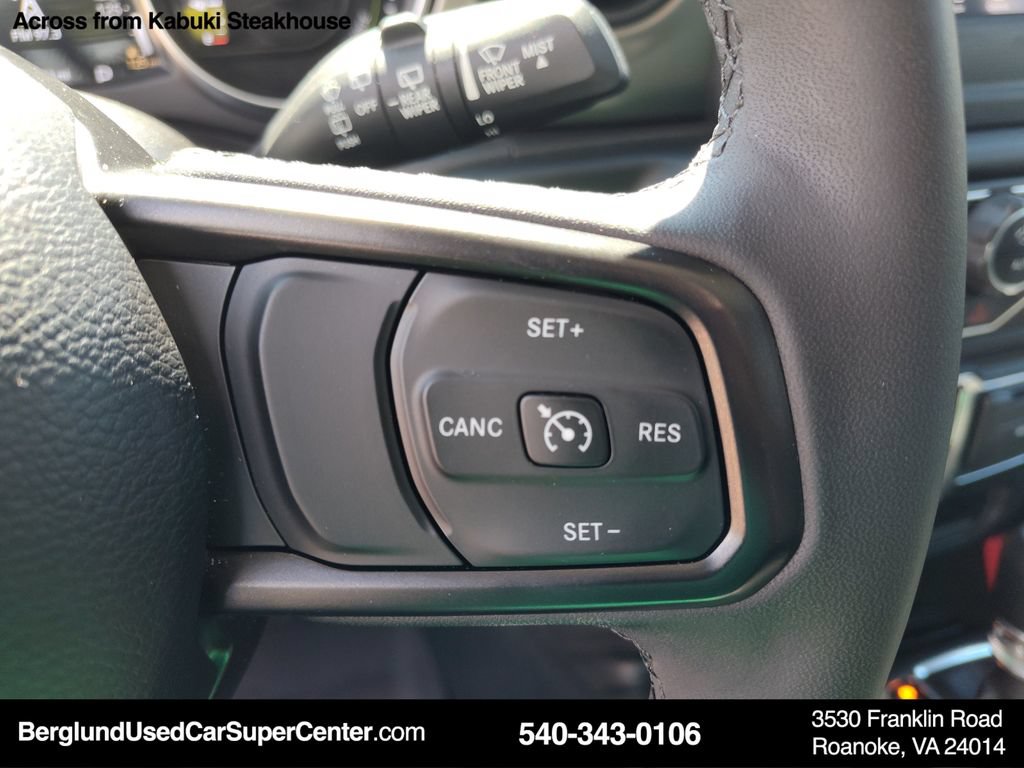 Used 2023 Jeep Wrangler Unlimited w/ Cold Weather Group AWD/4WD image 26