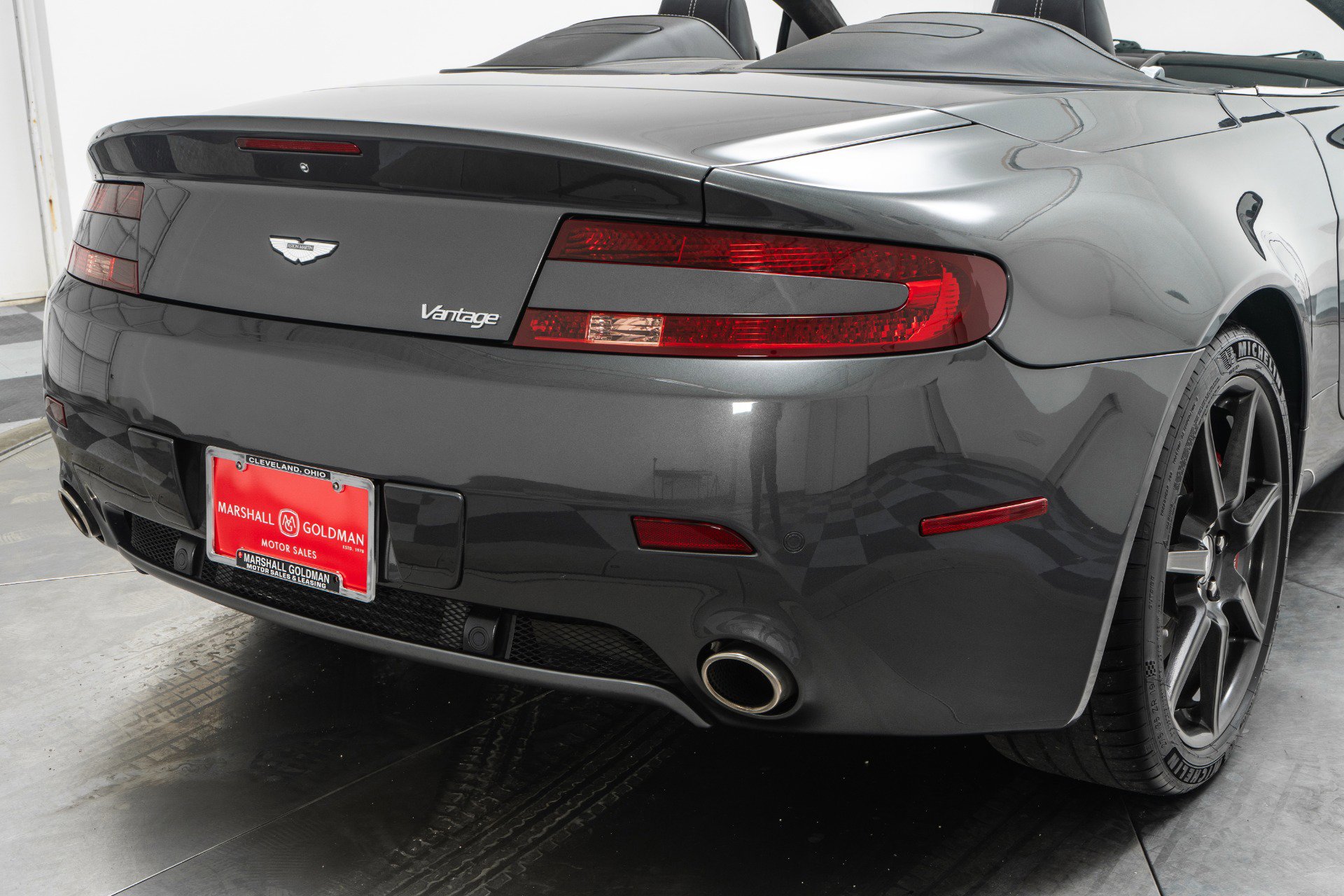 Used 2008 Aston Martin V8 Vantage Roadster image 32