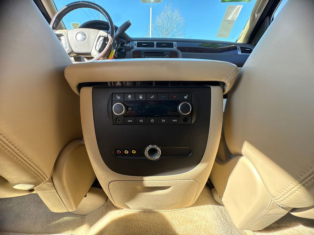 Used 2008 GMC Yukon Denali image 12