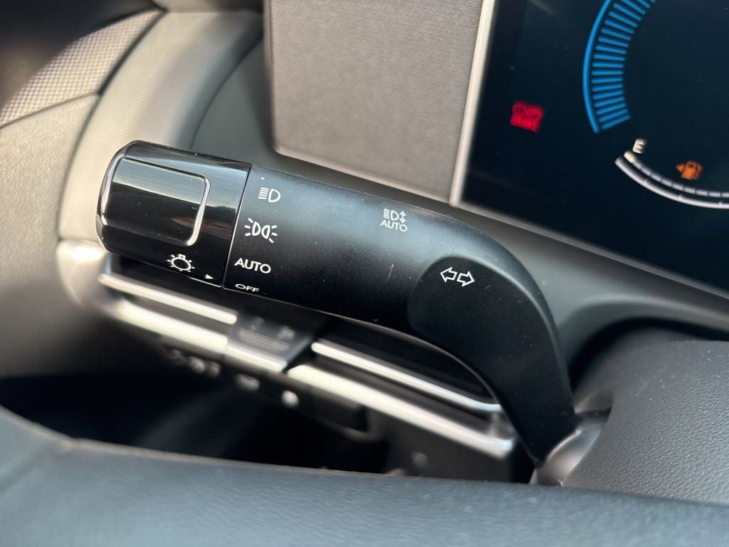 Used 2025 Hyundai Tucson SEL FWD image 17