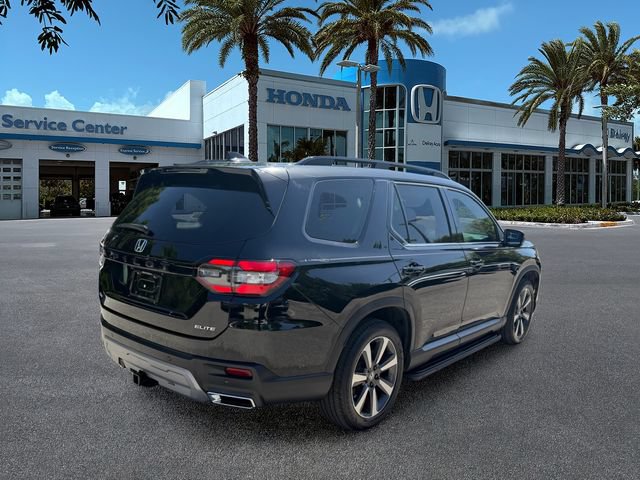 Used 2023 Honda Pilot Elite image 7