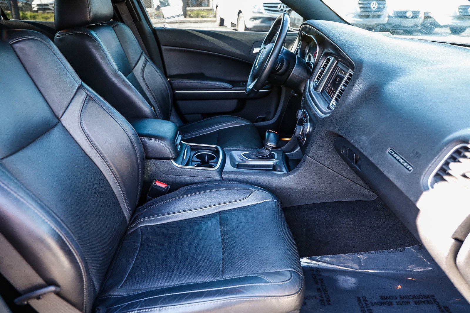 Used 2019 Dodge Charger SXT w/ Leather Interior Group image 16