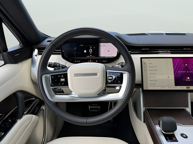 Certified 2025 Land Rover Range Rover SE AWD/4WD image 10