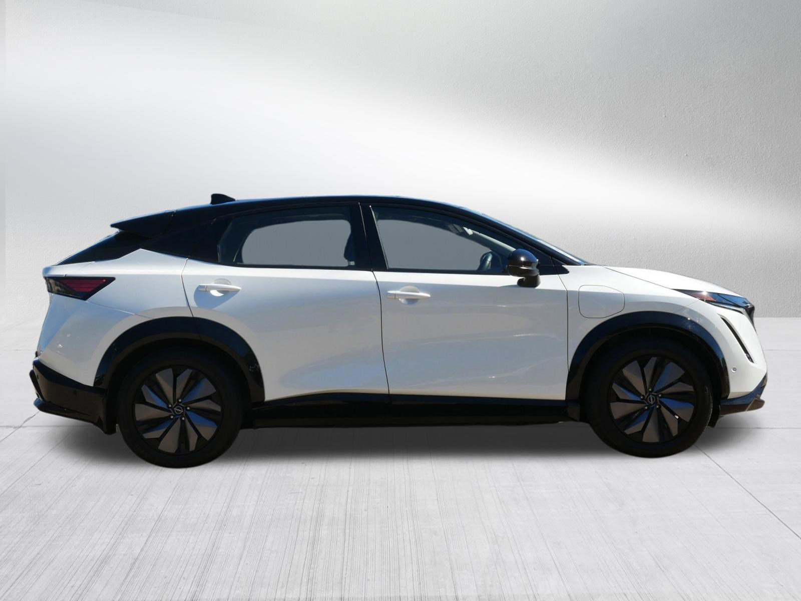 Certified 2024 Nissan Ariya AWD image 8