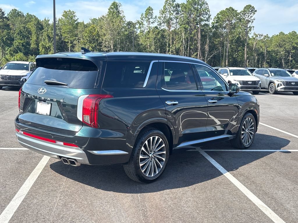 Certified 2024 Hyundai Palisade Calligraphy FWD image 32