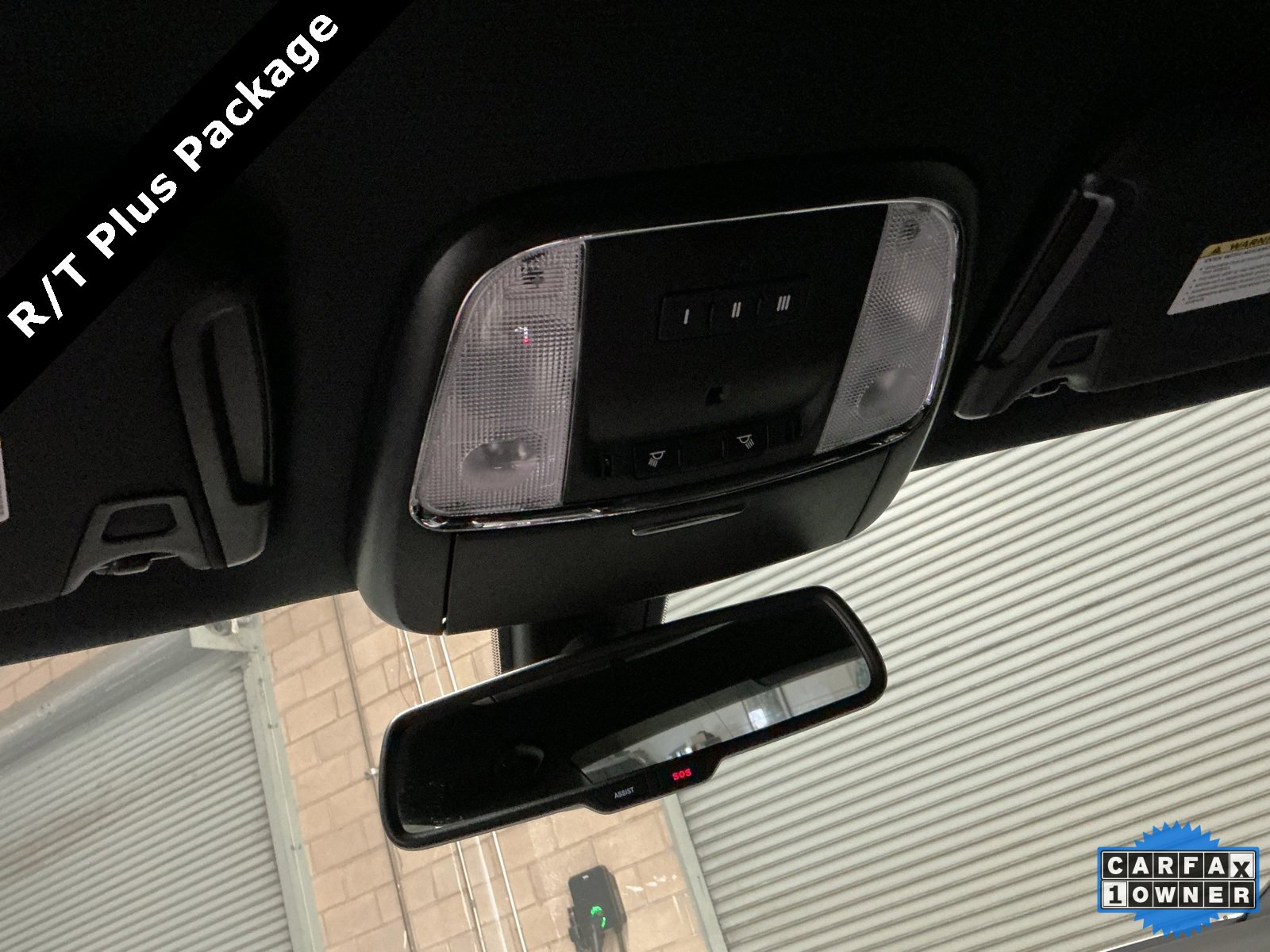 Used 2022 Dodge Charger R/T w/ Plus Group image 29