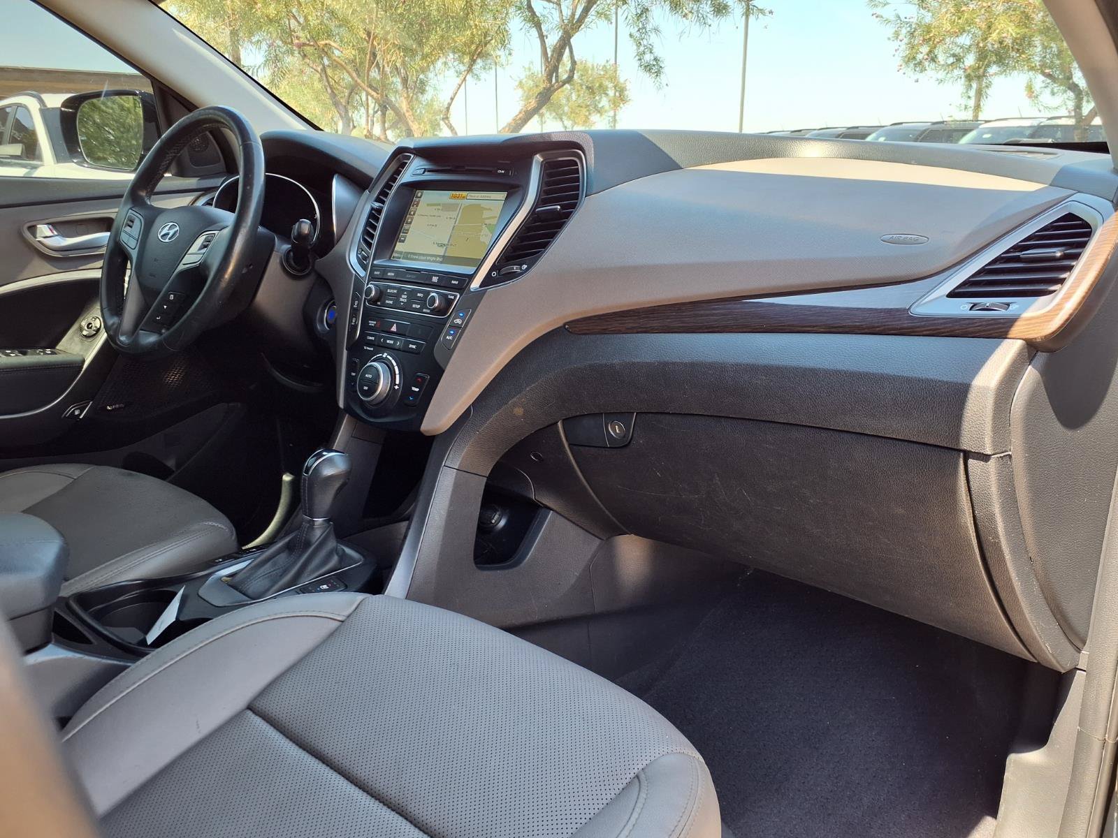 Used 2017 Hyundai Santa Fe Sport FWD image 10