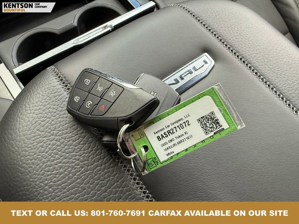 Used 2025 GMC Yukon XL Denali image 43