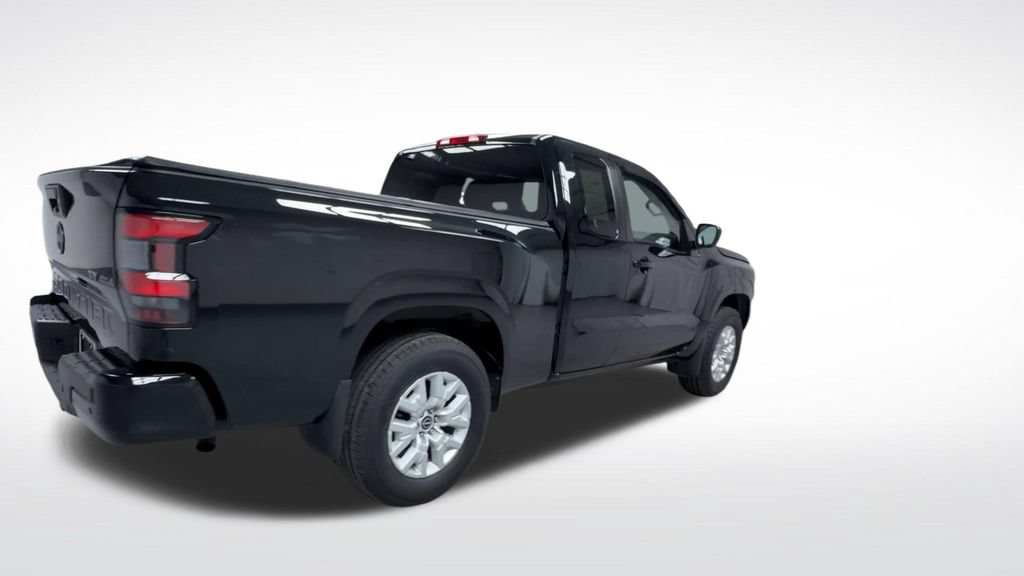 Used 2023 Nissan Frontier SV w/ SV Convenience Package AWD/4WD image 8