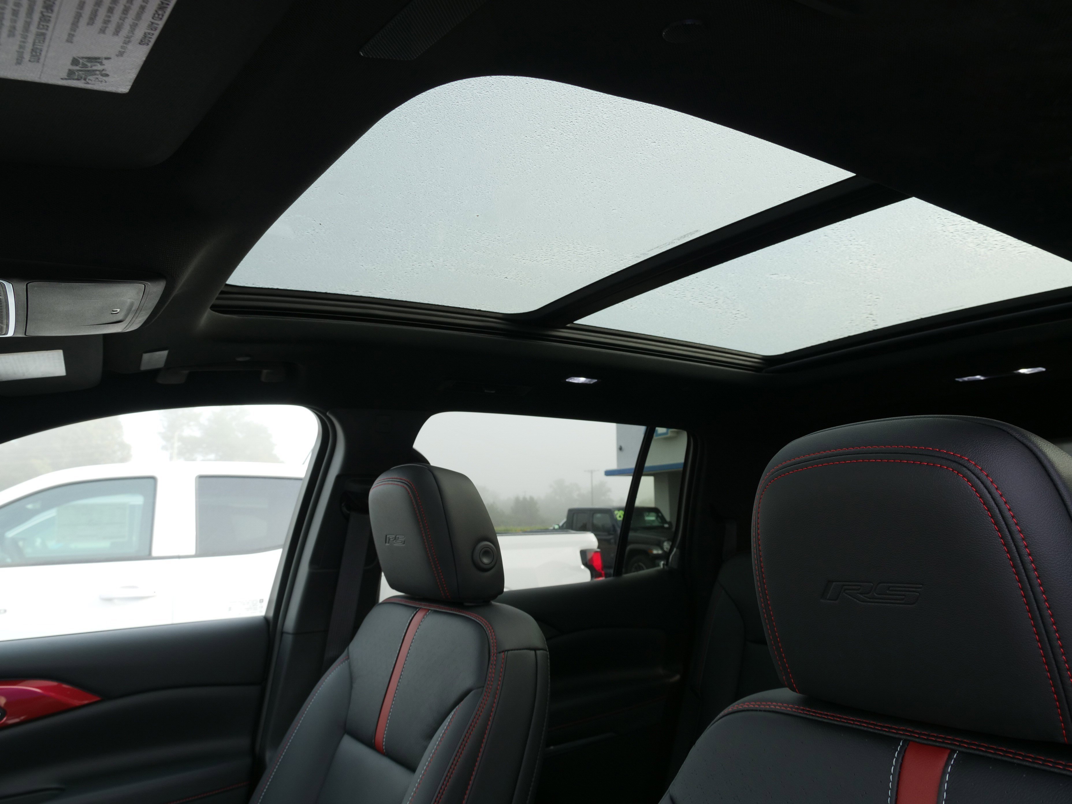 New 2026 Chevrolet Traverse RS image 29