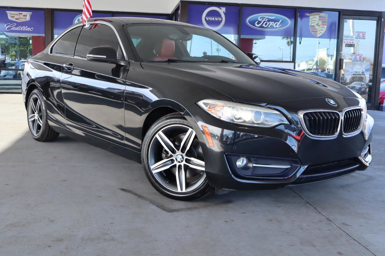 Used 2017 BMW 230i Coupe RWD image 3