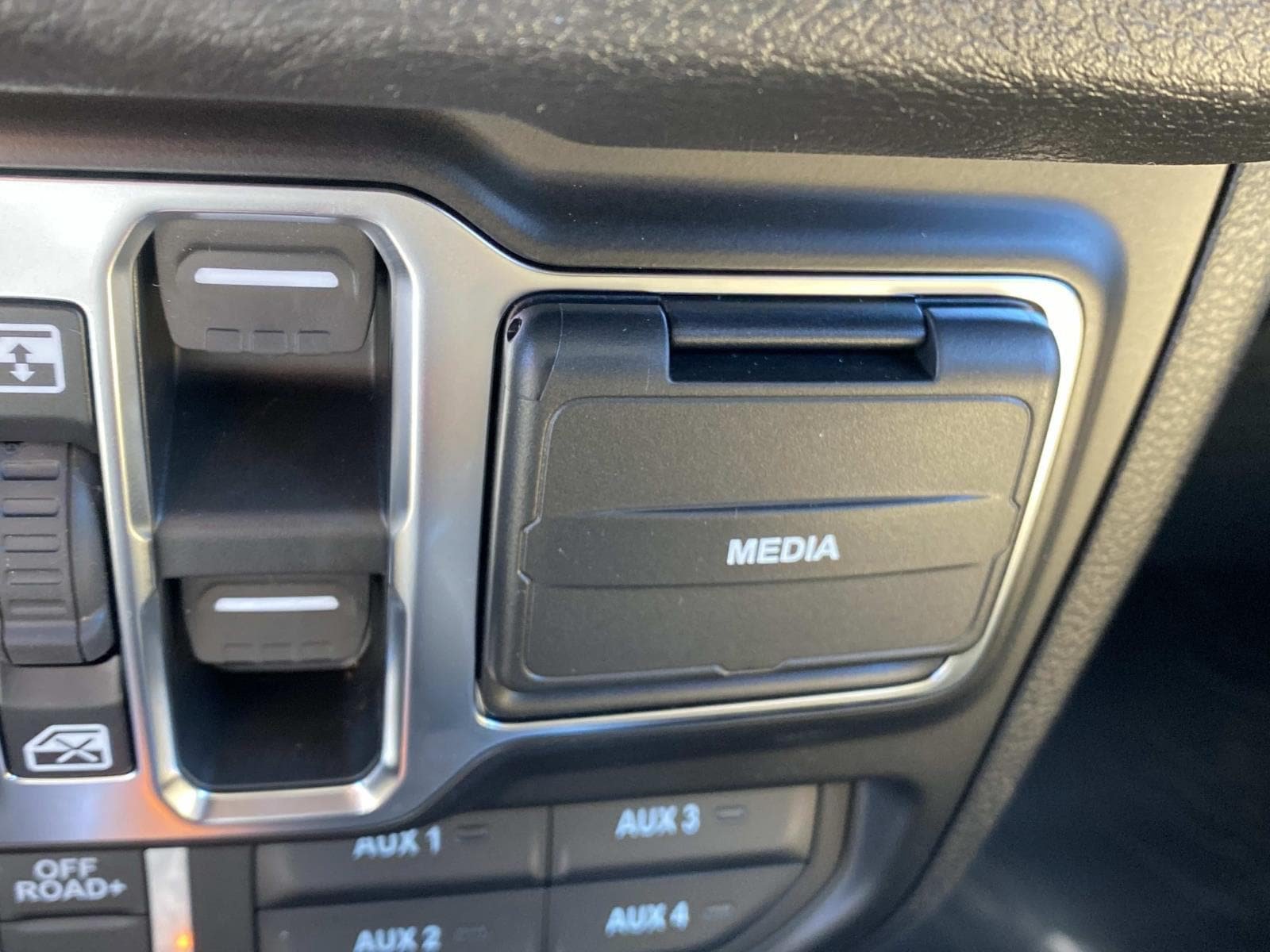 New 2026 Jeep Wrangler Unlimited Sport AWD/4WD image 26