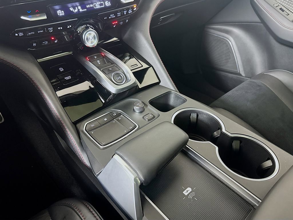 Used 2023 Acura MDX A-Spec image 17